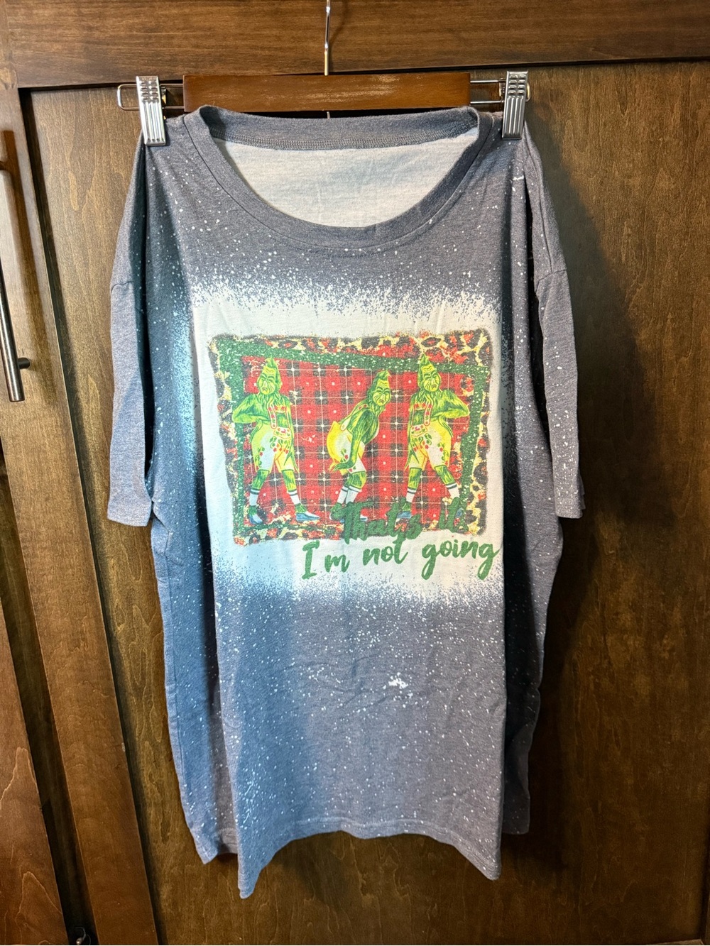 Source Unknown Gray Graphic Short-Sleeve Tee with Green & Red Print